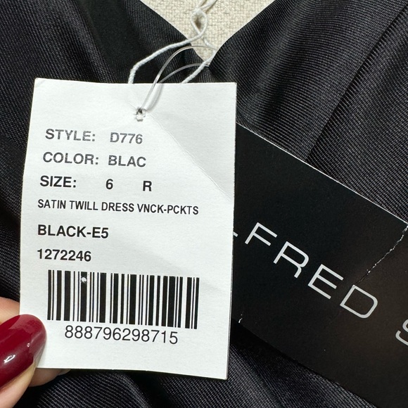 NEW Alfred Sung Black Satin Twill Vneck Pintuck Maxi Dress 6 - Picture 5 of 9